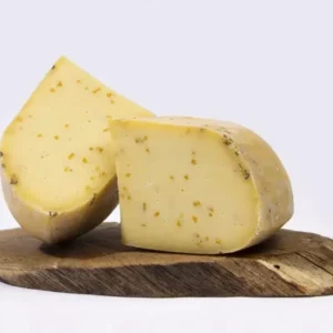 Dojrzewający ser z nasionami kozieradki, 280 g